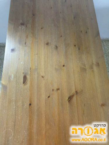 שולחן איקאה
