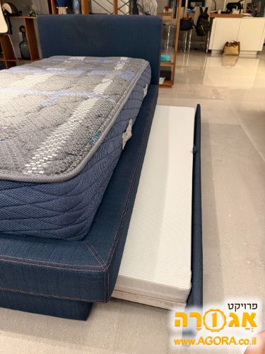 מיטת נוער מעוצבת
