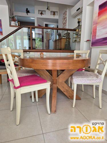 שולחן פינת אוכל