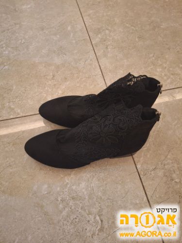 נעליים אלגנטיות לאישה מידה 38-39
