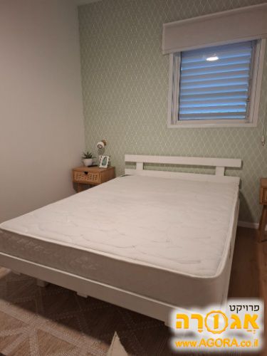 בסיס מיטה ומזרון
