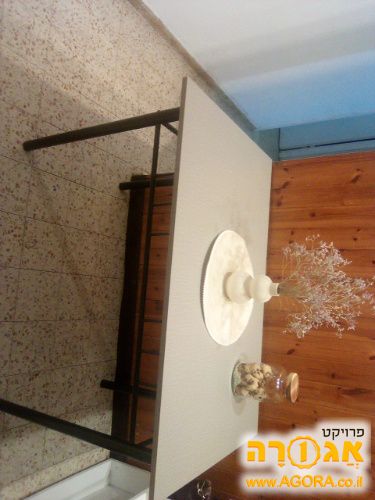 שולחן פינת אוכל