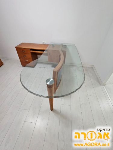 שולחן משרד