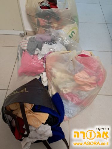 בגדי תינוקת עד גיל 2