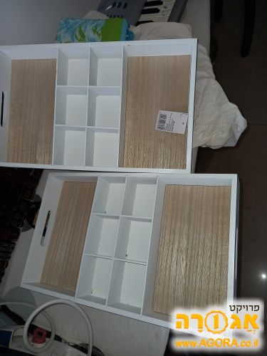 2 קופסאות עץ לאחסון