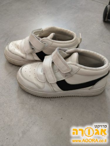 נעלים