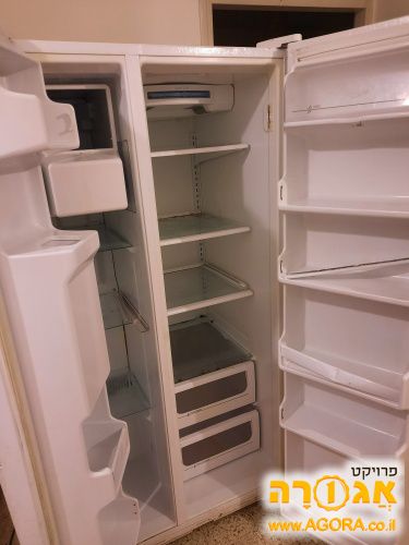 מקרר לא קטן