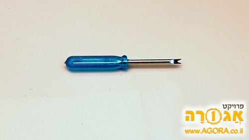 מברג קטן להרכבת רצועת שעון