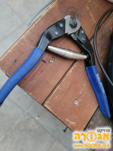 חותך כבל פלדה