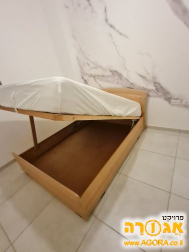 מיטה ומזרן