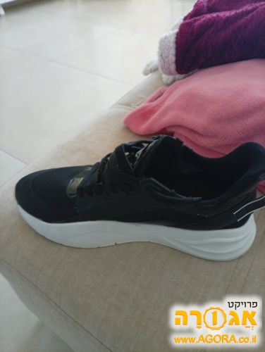 נעליים