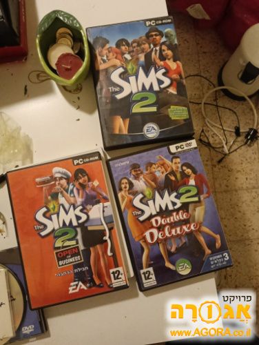 משחק Sims 2 עם הרחבות