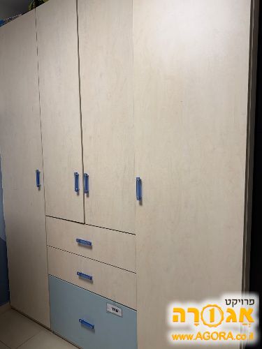 ארון 4 דלתות