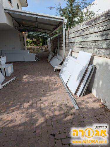 ארון בגדים נגרות - פינוי מיידי