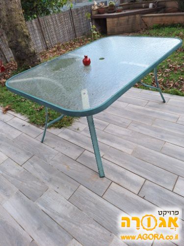 שולחן למרפסת