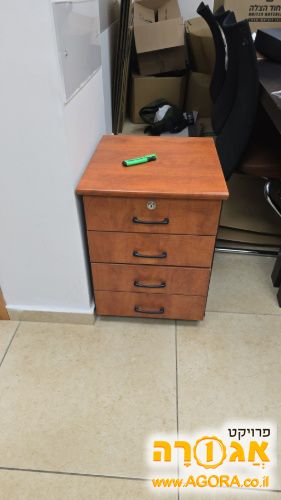 ארונית מגירות