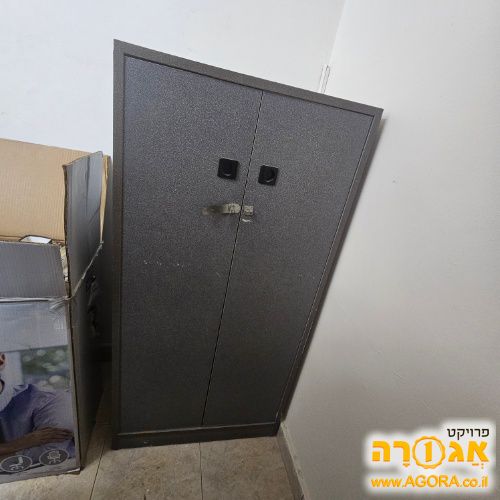 ארונית אחסון משרדי