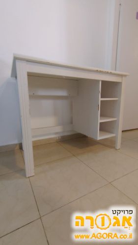 שולחן מחשב