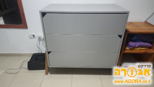 שידת החתלה