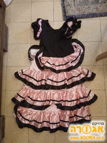 כל מיני תחפושות לקטנים