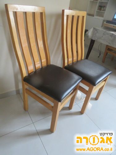 5 כסאות