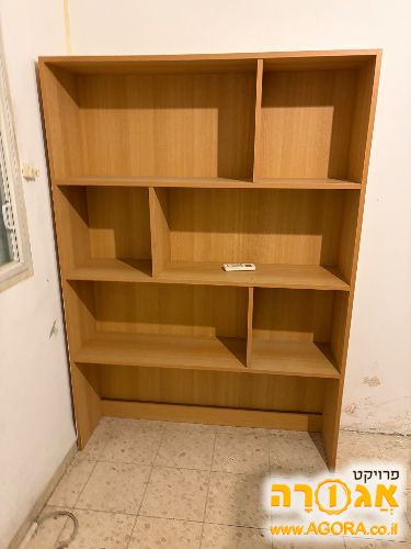 כוננית