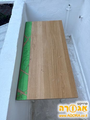 שולחן קל גודל של 1.20 גובה 60 ס"מ