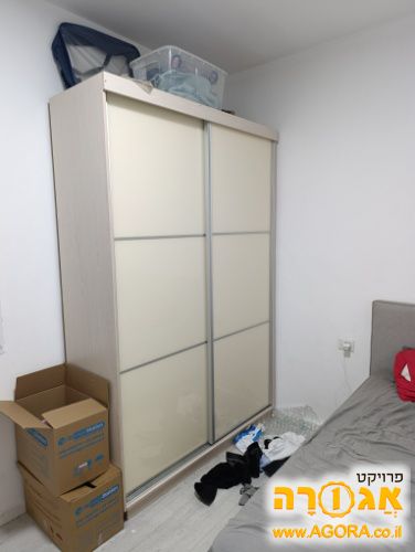 ארונות