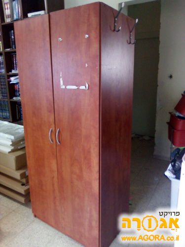ארון בגדים