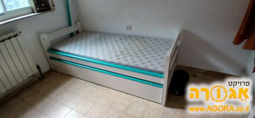 מיטת נוער