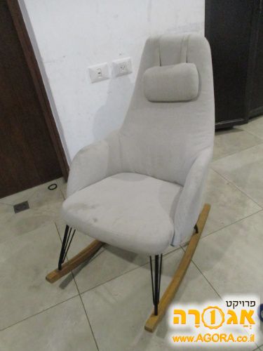 כיסא נדנדה