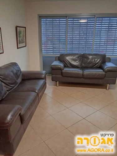 סלון עור 2 חלקים 3 מושבים +2 מושבים במצב