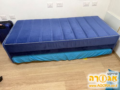 מיטת נוער עם מיטת חבר עמינח