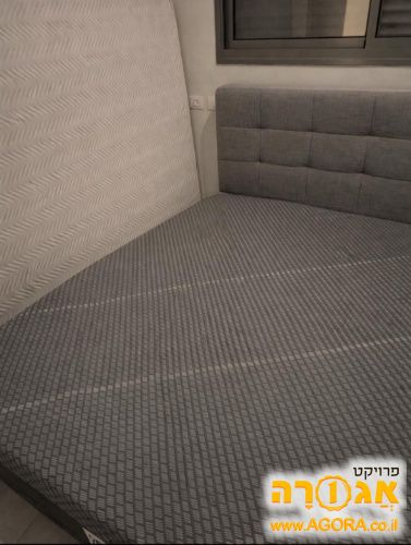 מזרון כמעט חדש 180x200