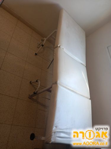 מיטת טיפולים