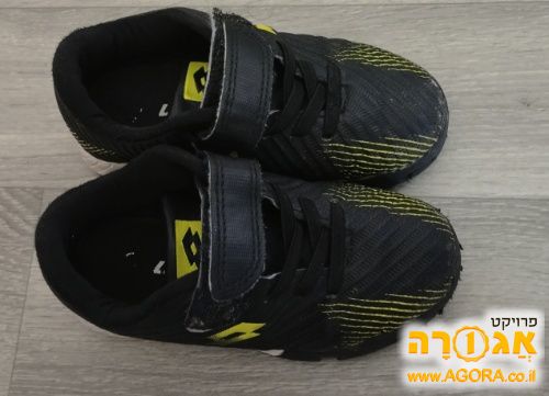 נעלי ספורט לילדים
