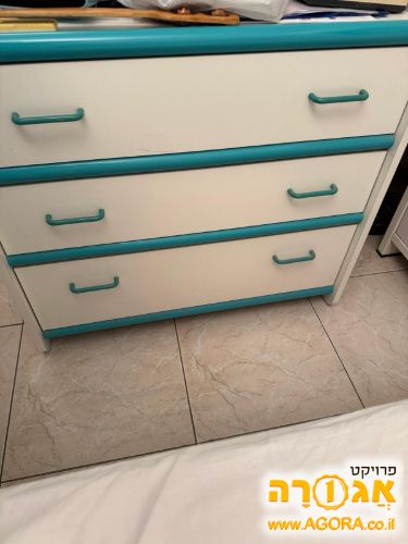 שידת מגרות