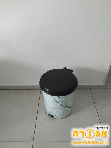 פח אשפה
