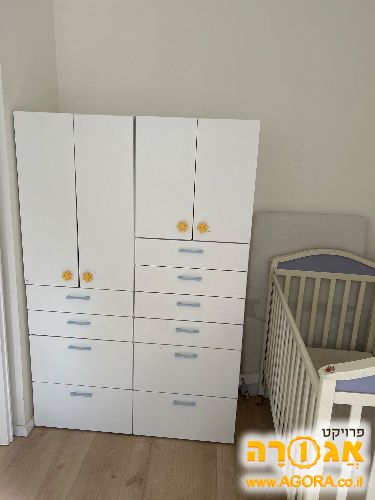 ארון לאחסון חדר ילדים