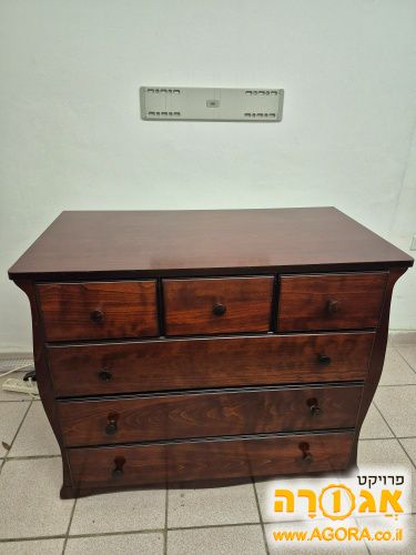 שידת מגירות - קומודה