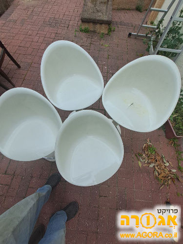 כיסאות גבוהים לבר
