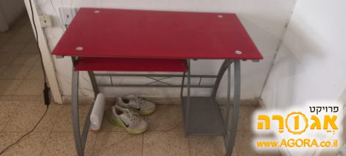 שולחן מחשב