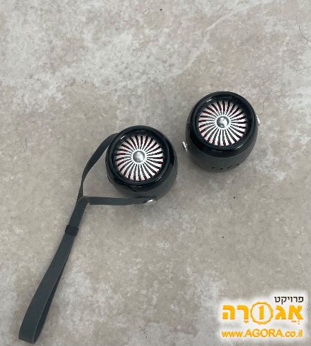 זוג רמקולים קטנים אלחוטיים