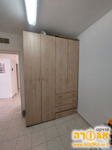 ארון קיר