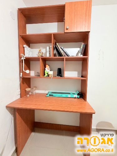 שידה וכוורת