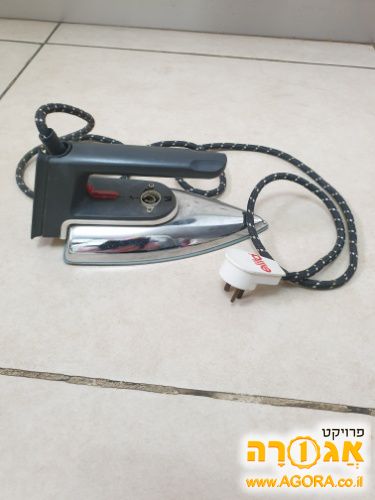 מגהץ