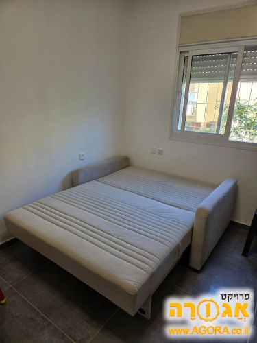 מיטה וחצי (נפתחת לספה)