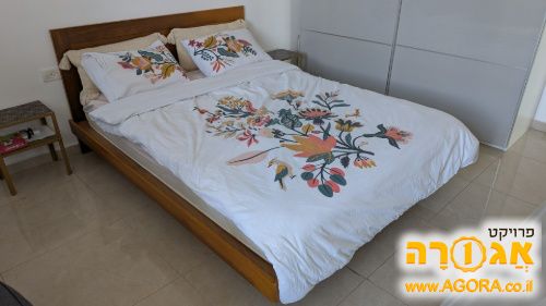 מיטה זוגית