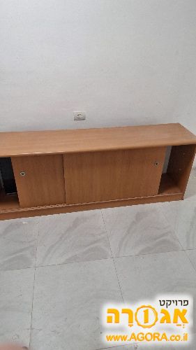 ארונית ארוכה חומה