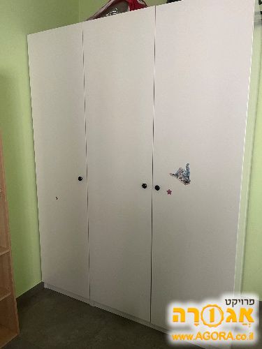 ארון איקאה